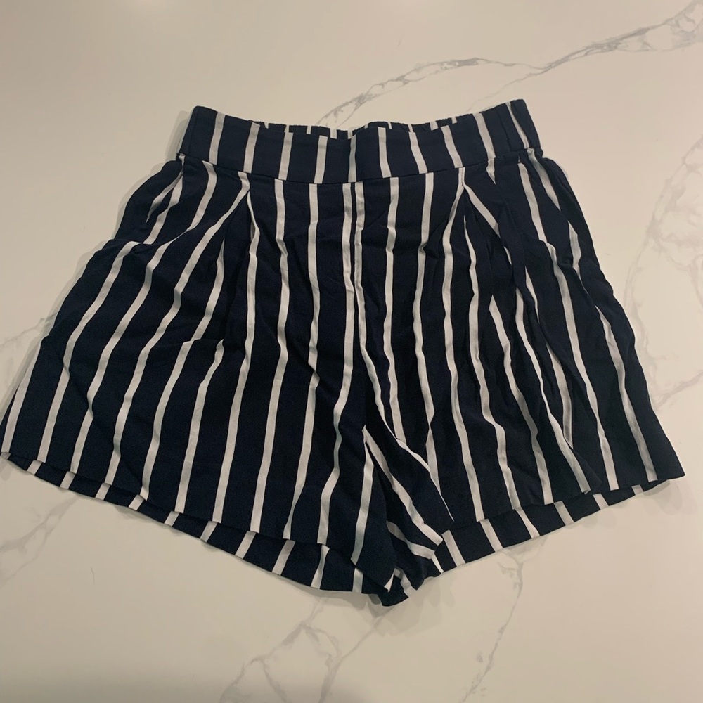 H&M shorts, size 6